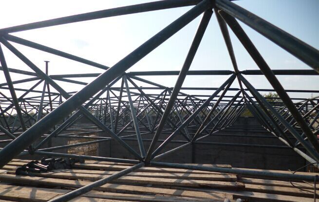 沈阳英华钢结构网架 专业打造稳固高效的建筑解决方案