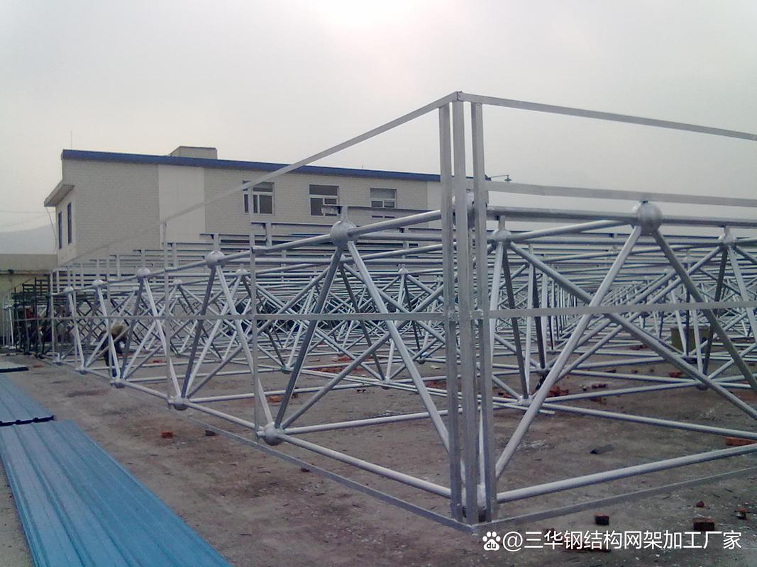 钢结构球形网架 现代建筑空间的优雅骨架