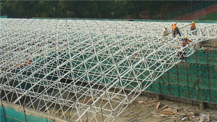 西藏运长钢结构工程公司 专业定制拉萨网架膜结构、玻璃幕墙与彩钢活动钢结构网架